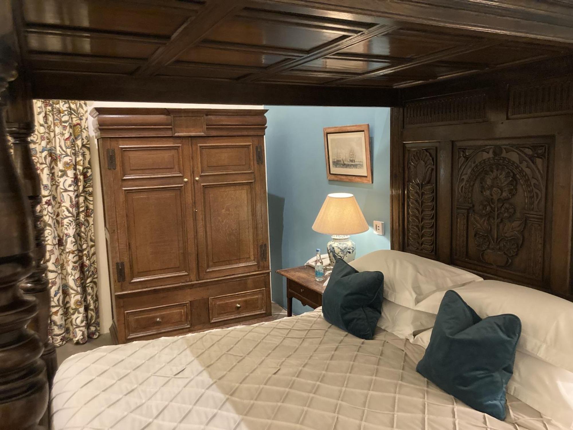 Old Downton Lodge Ludlow Szoba fotó