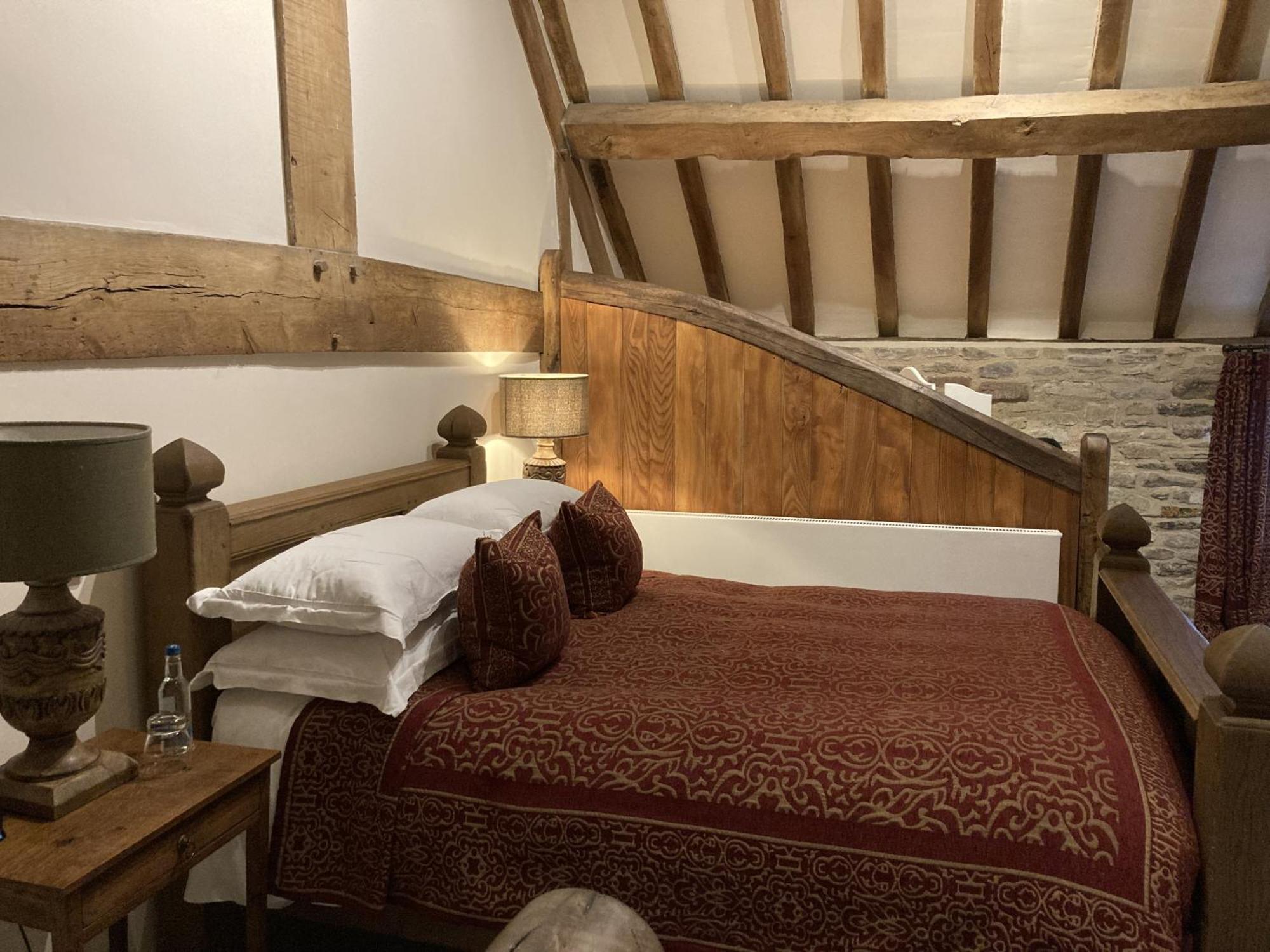 Old Downton Lodge Ludlow Szoba fotó
