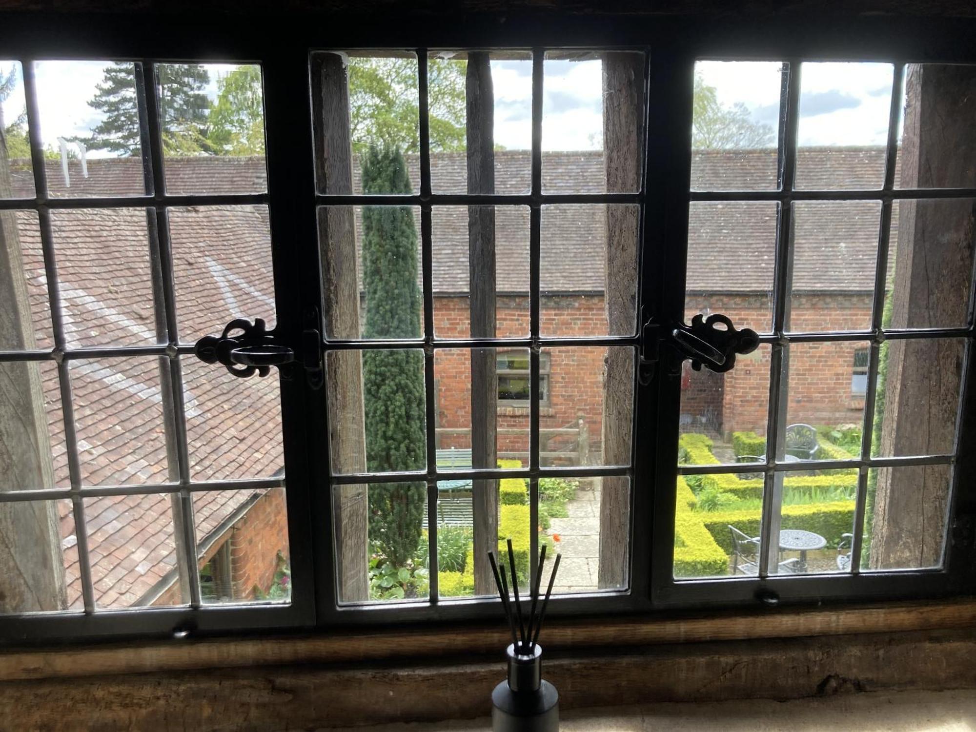 Old Downton Lodge Ludlow Szoba fotó